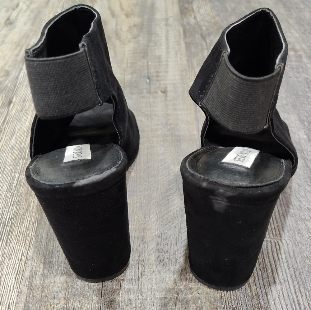 Steve Madden Women's Suede Peep Toe Slingback Heels, Black, Size 9M - Picture 4 of 7